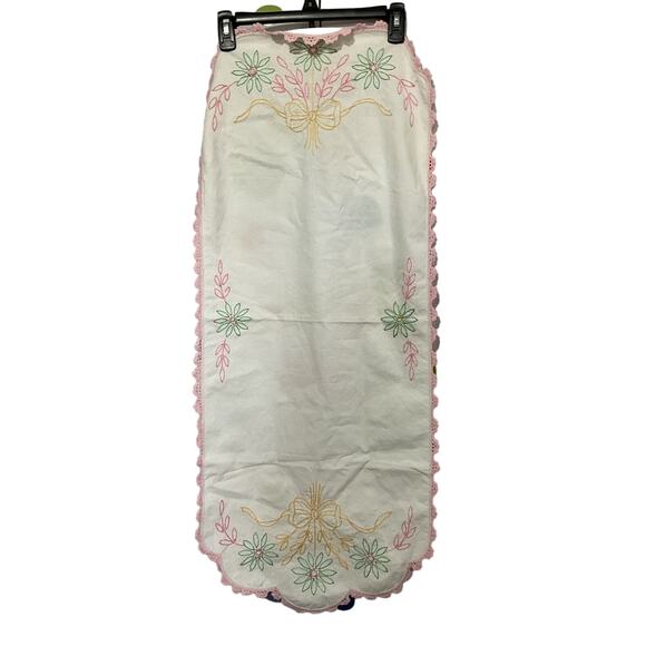Vintage Table Cover Scarf Runner Embroidered 16” x 41” - Picture 10 of 12